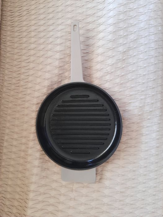 Tigaie grill, Masterpro, fonta, stare foarte buna