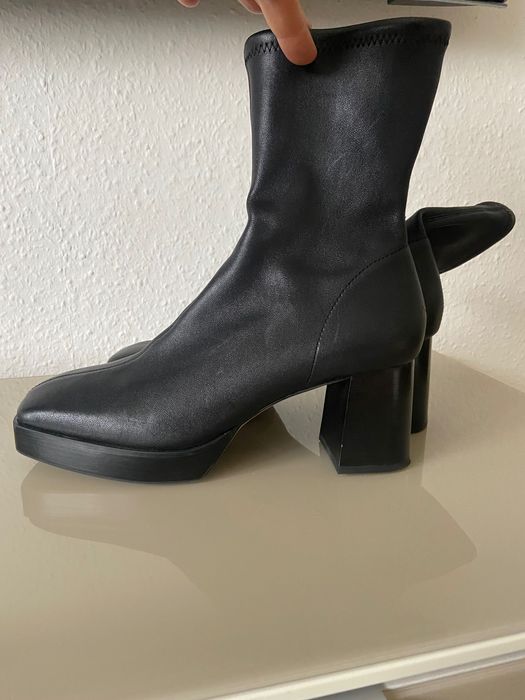 Боти естествена кожа 40 размер