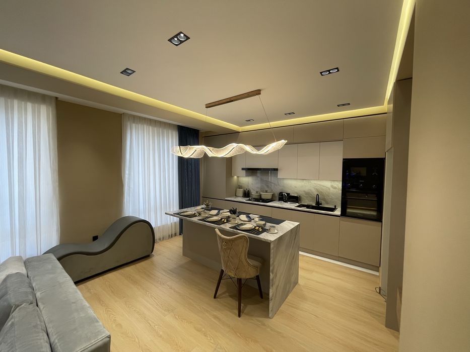 Lux Studio Koh Ota TJM (ЖК)