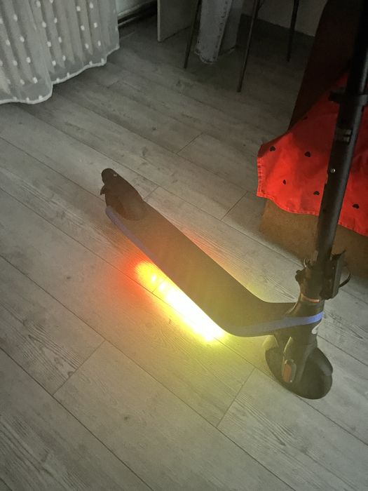 Vand trotineta electrica