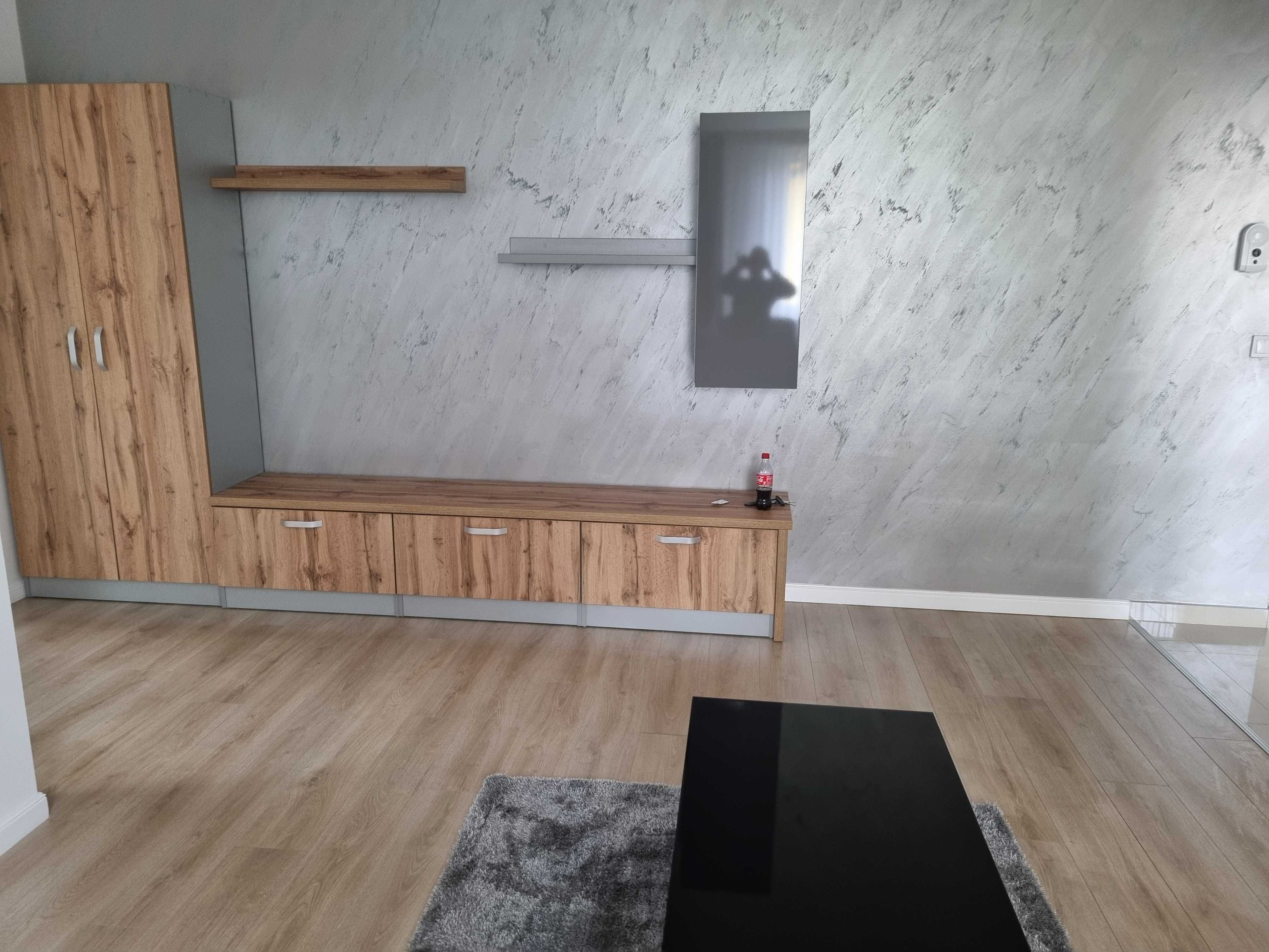 Apartament de închiriat