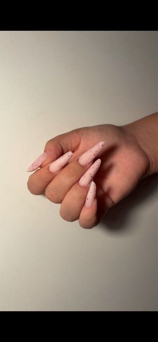 aplic unghii cu gel/oja semipermanenta