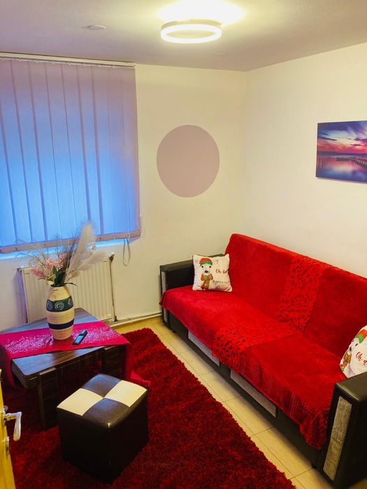 Apartament de inchiriat