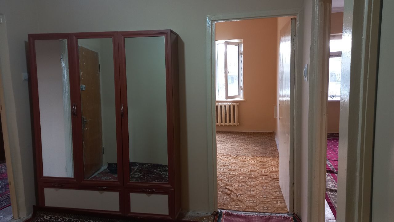 Квартира ижарага берилади Шарк1