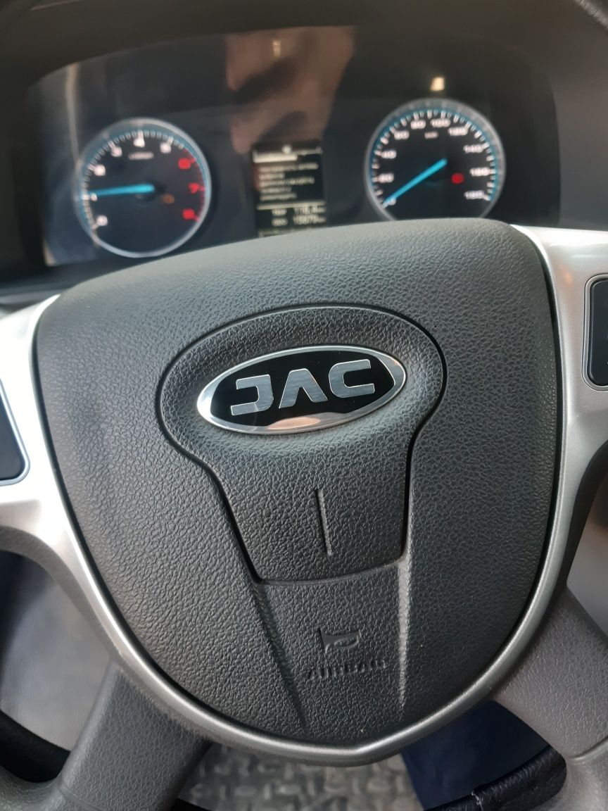 Jac M3 sotiladi 25ming yurgani kraska toza banfer almawgan benzinda