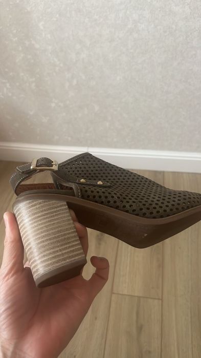 Обувь новый удобный