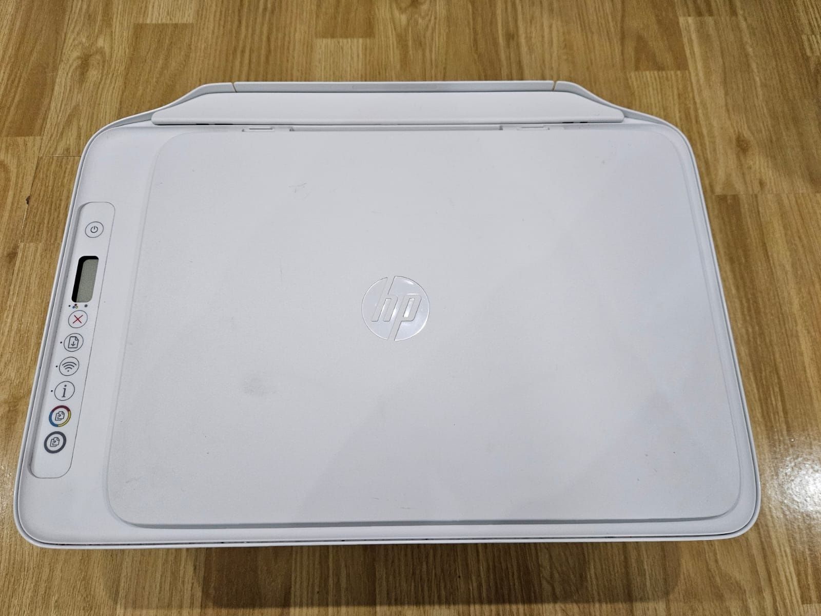 Imprimantă HP wireless ,cu scanner și 4 sticle de cerneala