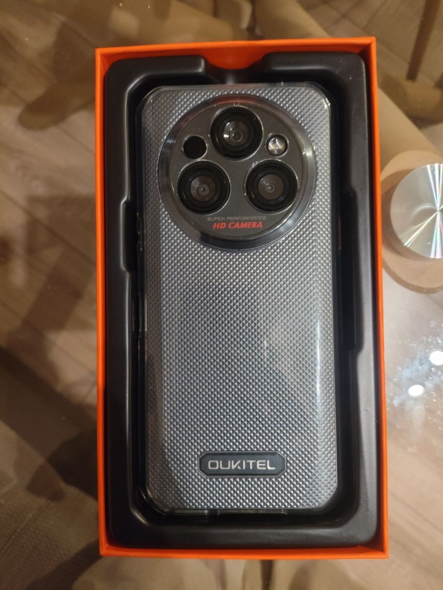Oukitel WP35 5G нов, 380 лв.