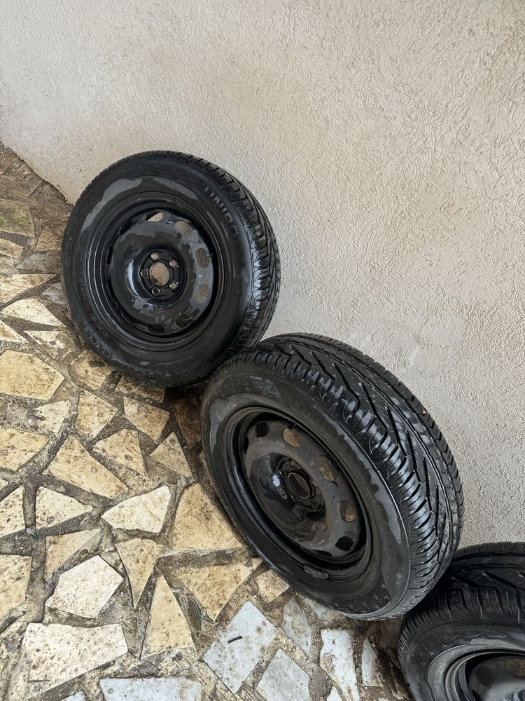 Продавам гуми с джанти