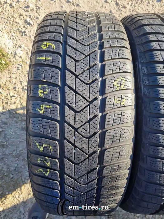 SET 2 Anvelope Iarna 225/40 R19 PIRELLI Sottozero 3 93H