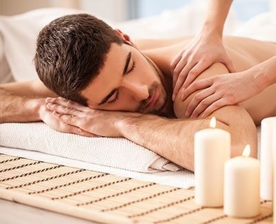 Masaj de relaxare la domiciliul clientului sau la hotel