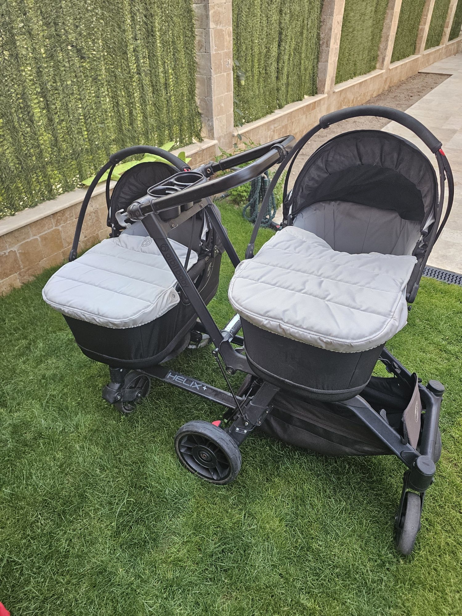 Количка за близнаци Orbit baby G3
