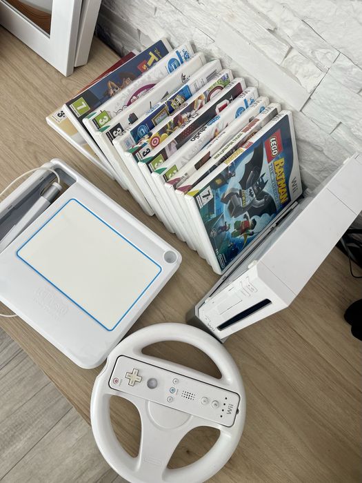 Конзола Nintendo wii с 11 игри