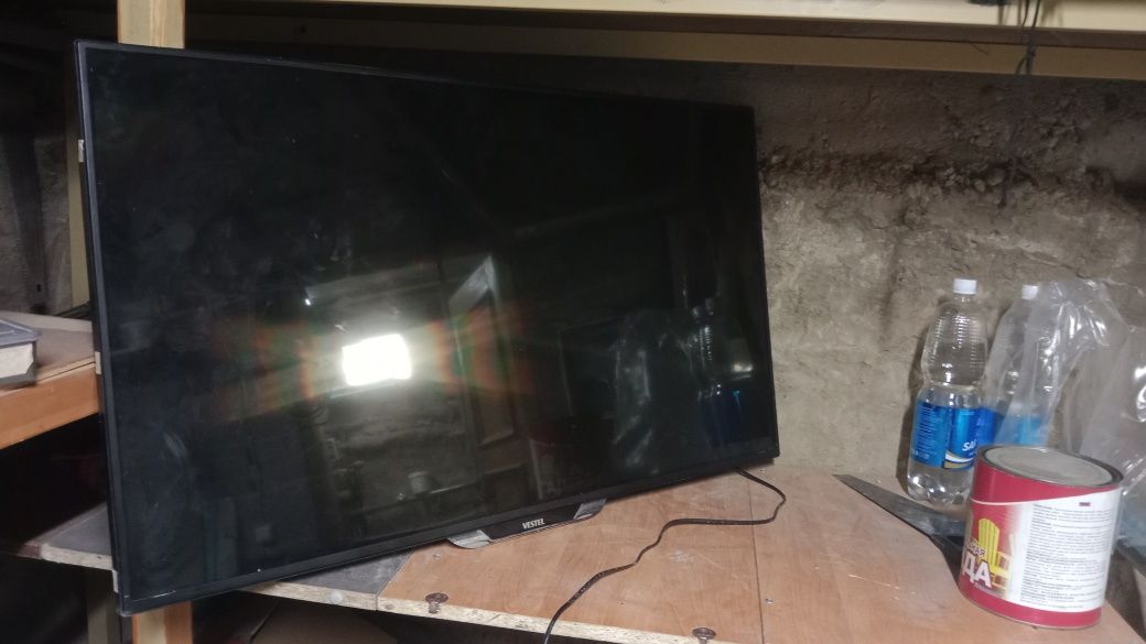Асалаумагалеикум продаётся рабочий телевизор