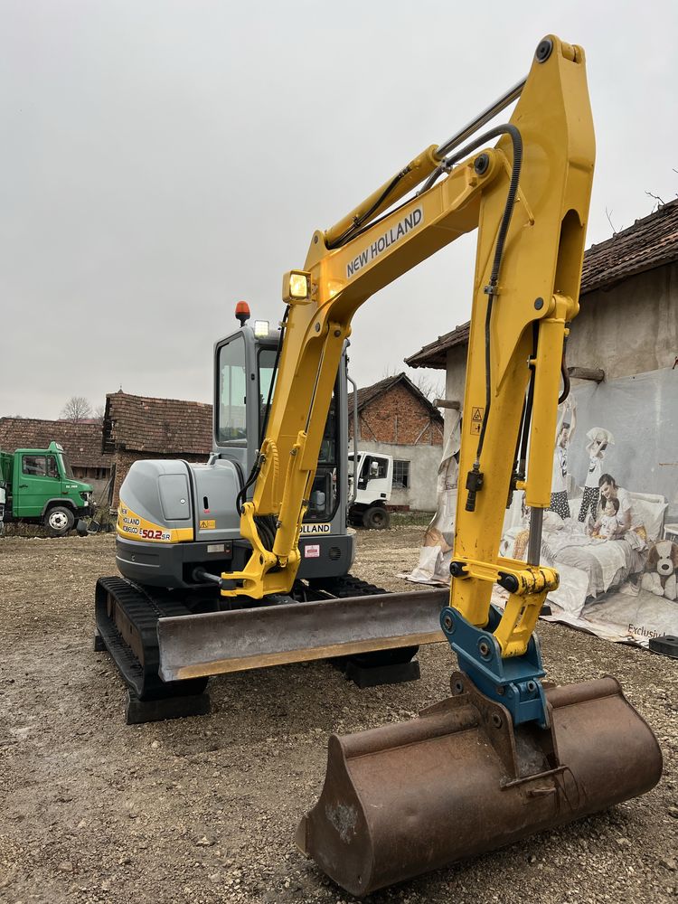 Miniexcavator New Holland E50,2SR an 2007