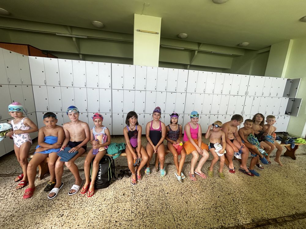 Cursuri inot copii Eurohotel/Bazin olimpic
