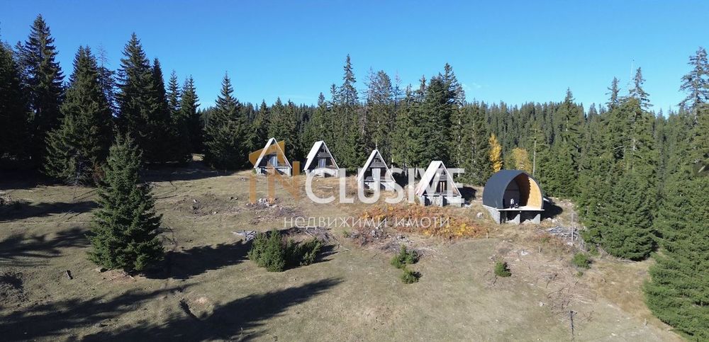 5 бунгала в Пампорово парцеил 2100кв. ток вода канаялизация