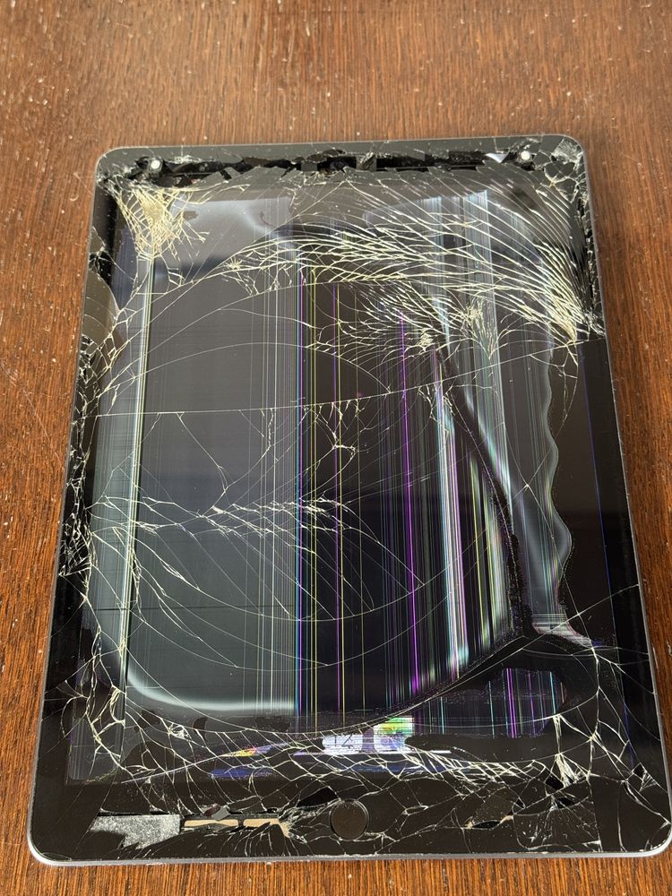 iPad 9th gen 64GB, чист iCloud