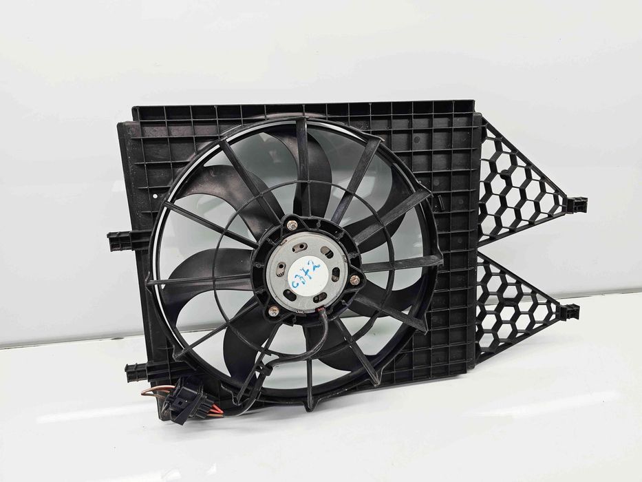 Electroventilator  Volkswagen Polo (6R) [Fabr 2009-2016] 6R0121207 1.6