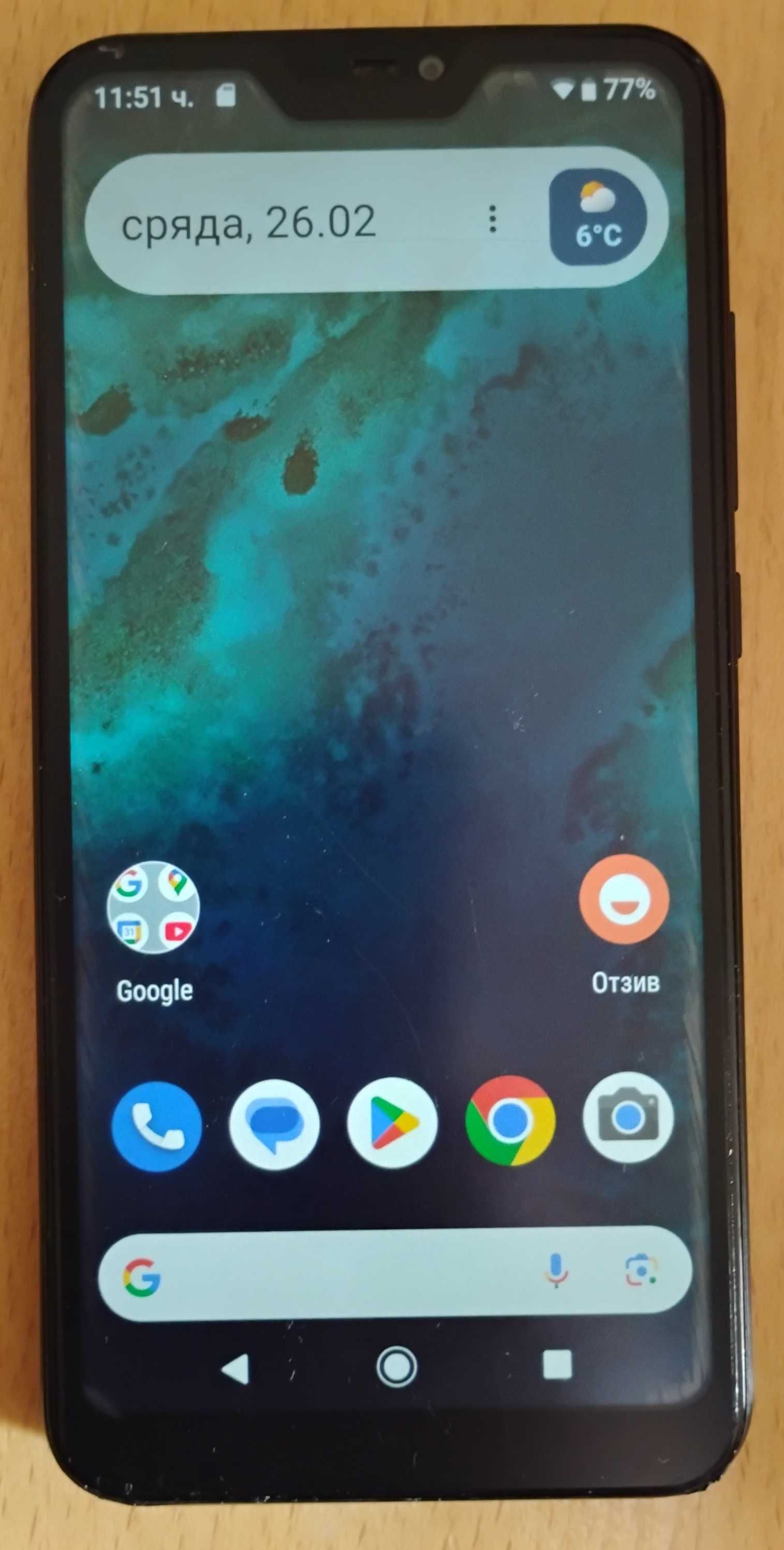 Xiaomi Mi A2 Lite отличен, с чисто нова батерия