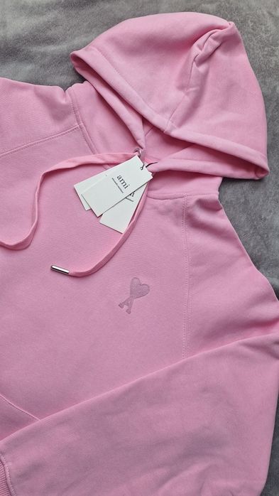 Vând hanorac Ami Paris pentru femei