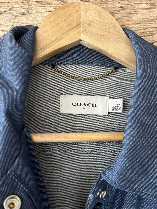 COACH : Ново дънково яке/ сако размер 6- М / Оригинал