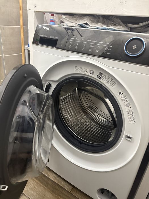 Vând mașină de spălat rufe