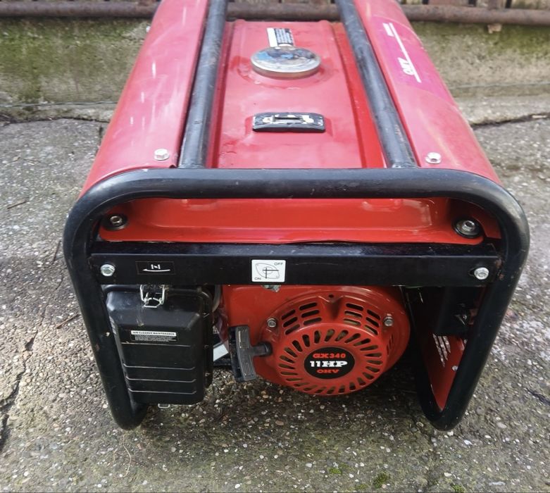 Generator de curent OHV EMS5000EX – 5.5 kVA – 13 CP