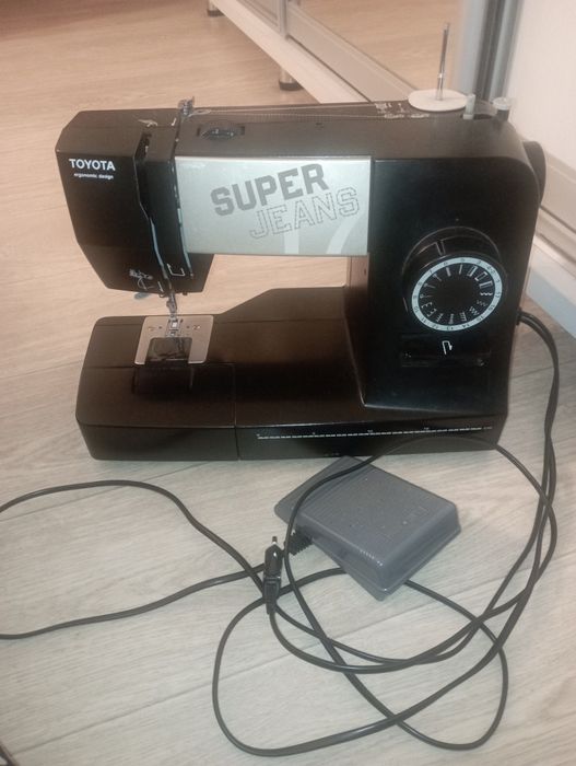 Швейная машина Toyota