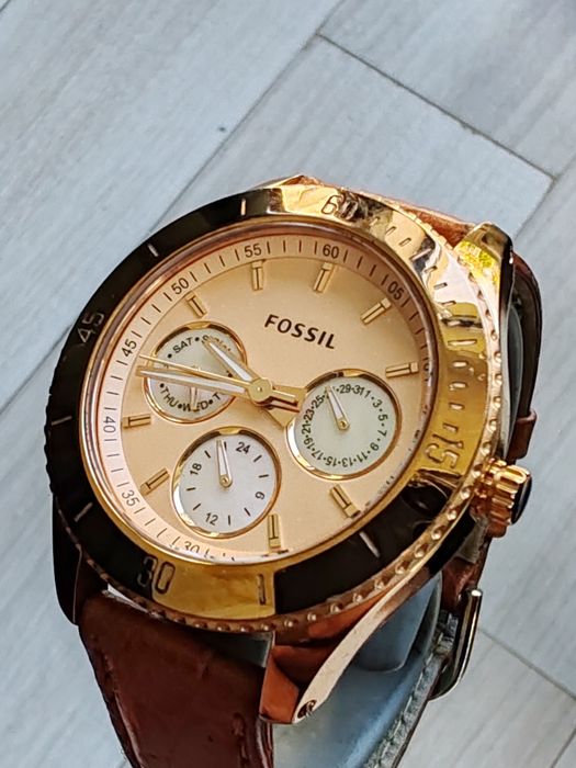 Ceas Fossil Calendar AM-PM - 38 mm - Quartz