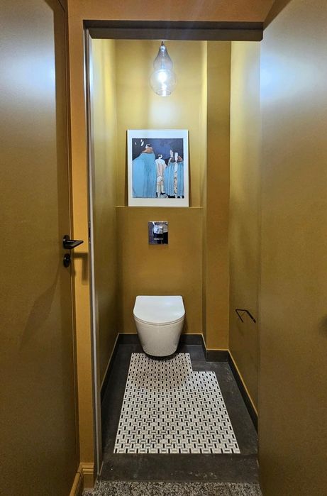 Дава се под наем Четиристаен апартамент в София, Център - 80 кв.м за 1150 € - Снимка #11