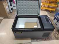 Хладилник/фризер за кола,камион 12v,24v,220v.