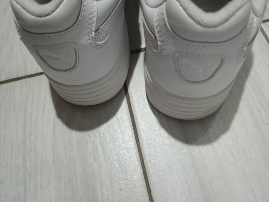 adidasi puma slipstream