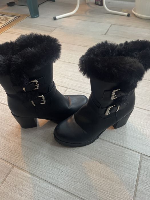 Топли дамски ботуши