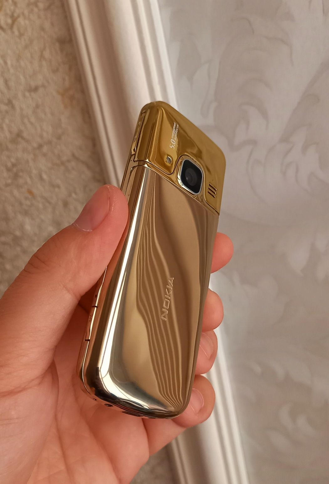 Nokia 6700 Gold Uz ime O'tgan