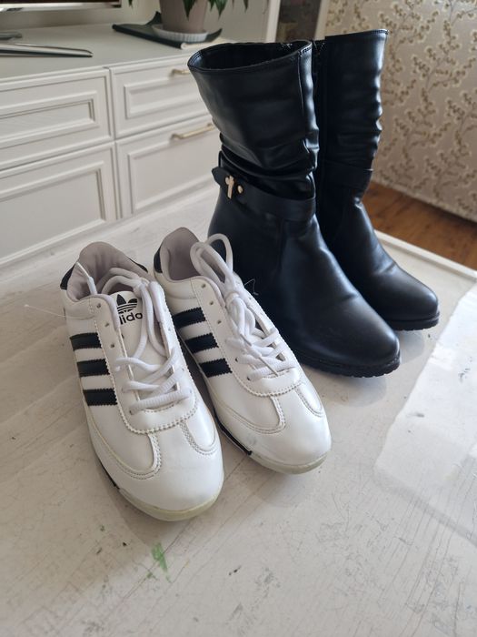 Сапоги осенние, кроссовки