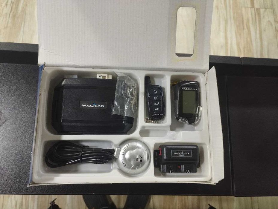 Автомобильный пульт Magicar 905