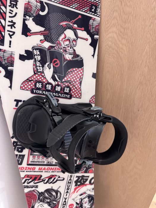 Placa snowboard legaturi