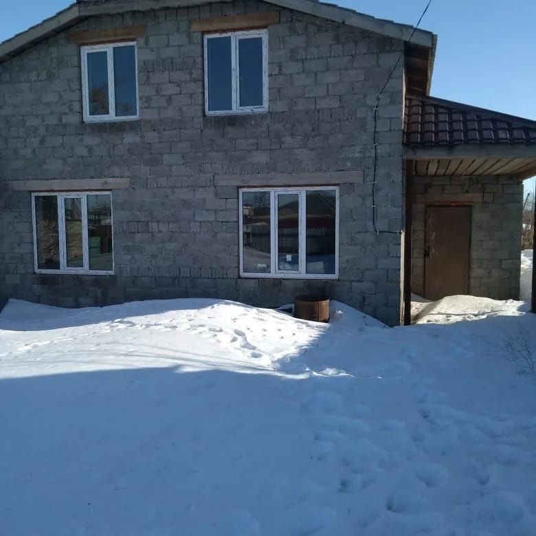 Продам дом город Уральск