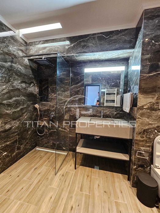 Продава се Многостаен апартамент в Пловдив, Христо Смирненски - 194 кв.м за 1495 €/кв.м - Снимка #8