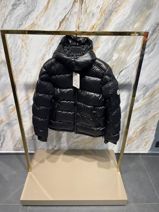 Geaca M.O.N.C.L.E.R maya