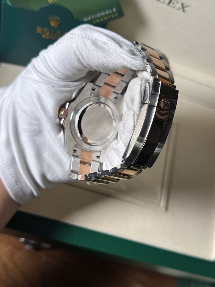 Часовник Rolex Gmt master
