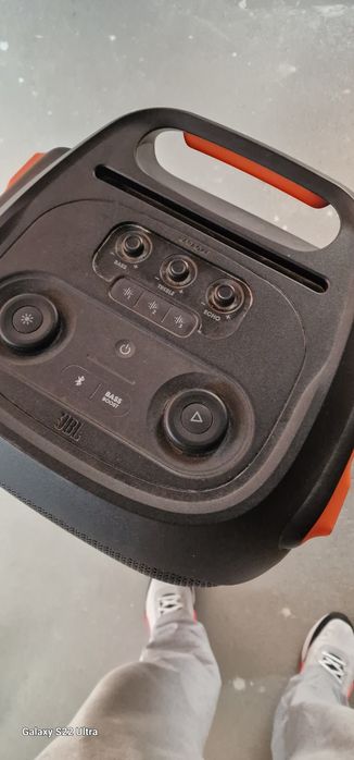 Vand Boxa JBL Stare nouă