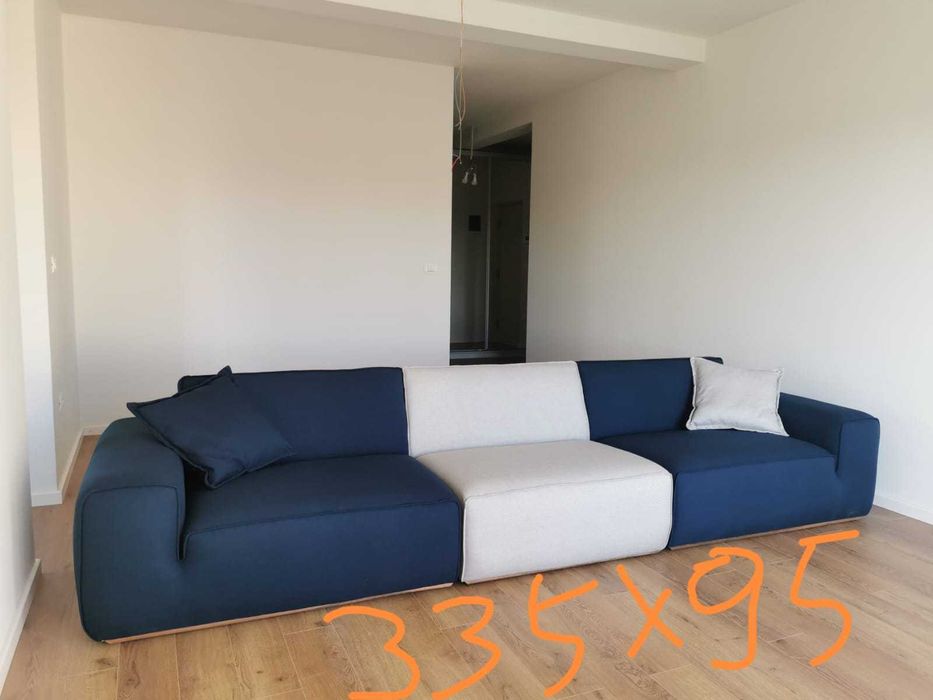 Vând canapea , produs nou