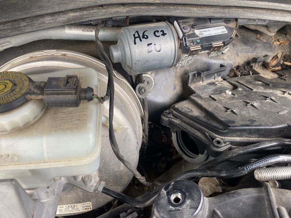 Ansamblu ștergătoare cu motoraș Audi A6 C7 volan stânga