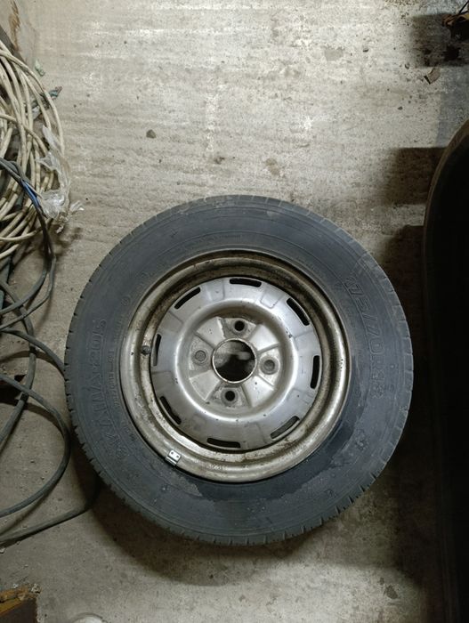 Продам диски с резиной R13