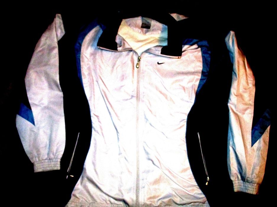 Bluza trening Adidas bleumarin, material tercot, 2 buzunare cu fermoar