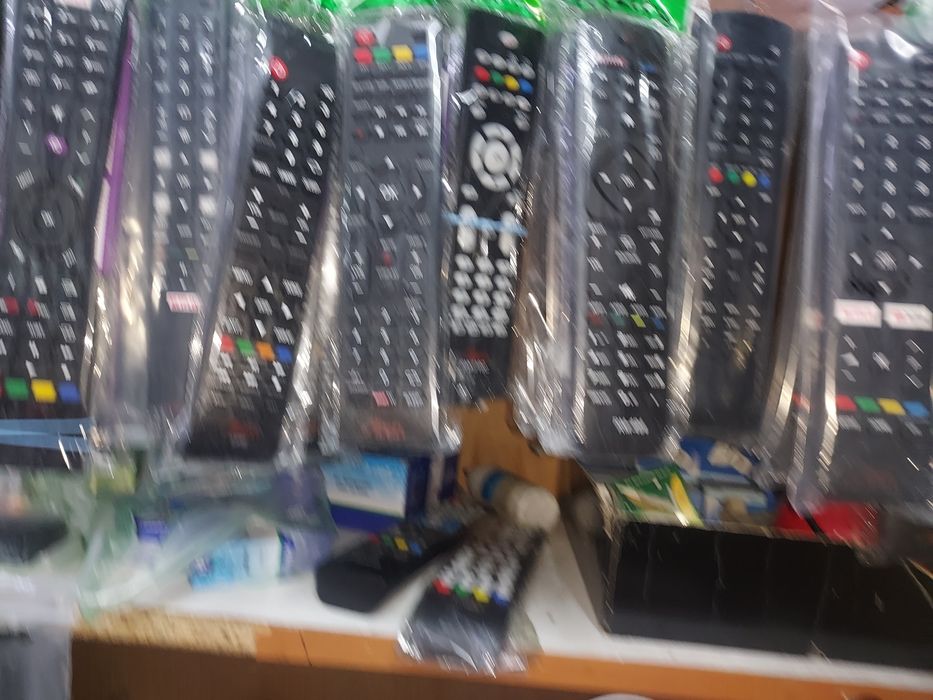 Telecomenzi tv și Aer Conditionat,  gama larga, factura. Curier