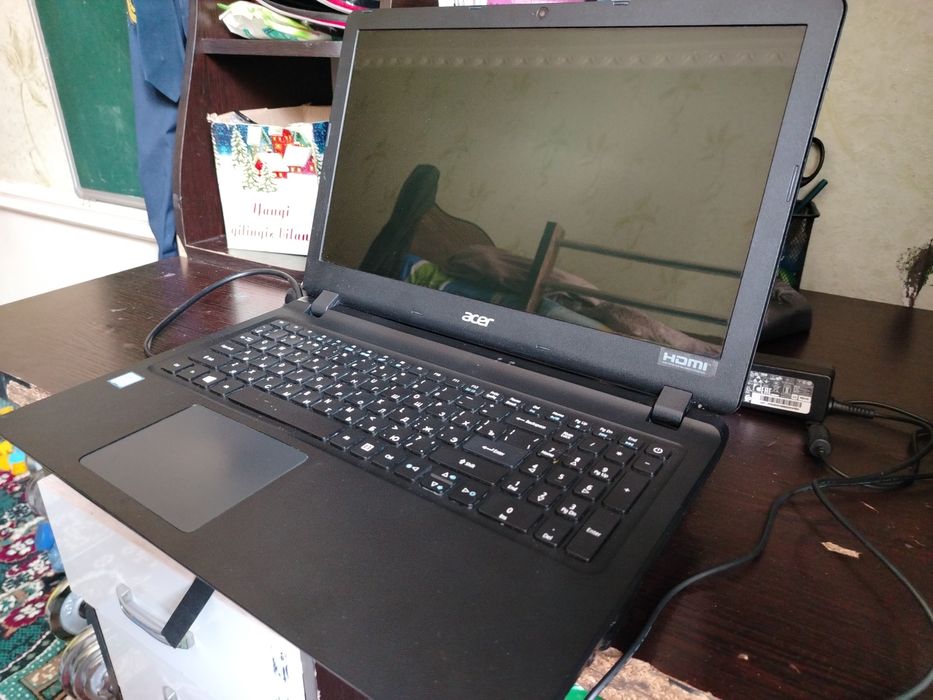 Продаётся ноутбук acer i 3