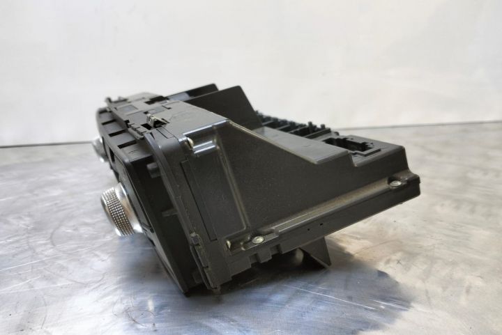 Panou Climatronic 4e0820043D Audi A8 a 2-a generatie (D3)